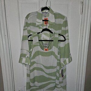 NEW Dana Kay Size 18W Light Jacket with Sleeveless undershirt Green and White